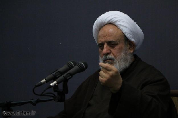 گزارش تصویری/ سخنرانی استاد انصاریان در بقعه شیخ نوایی خوی دهه دوم محرم 1439